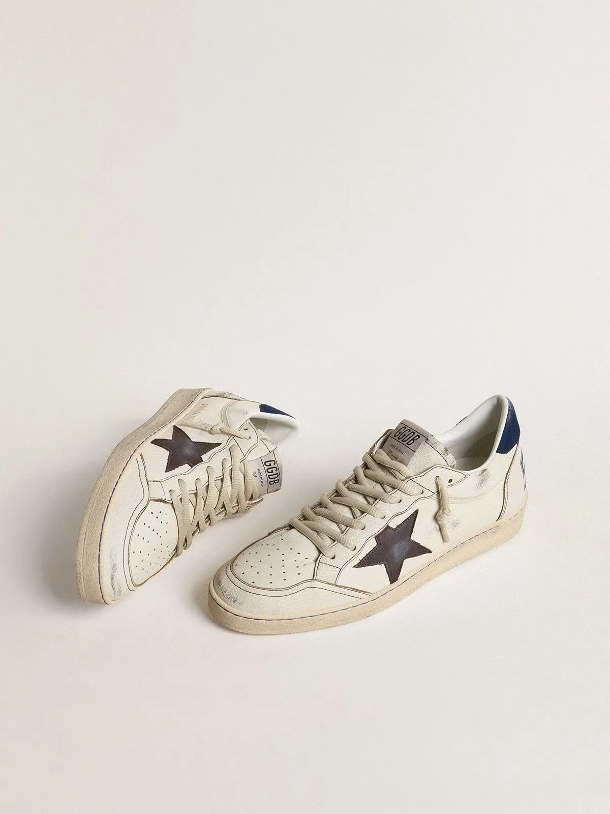 Classic Superstar side detail